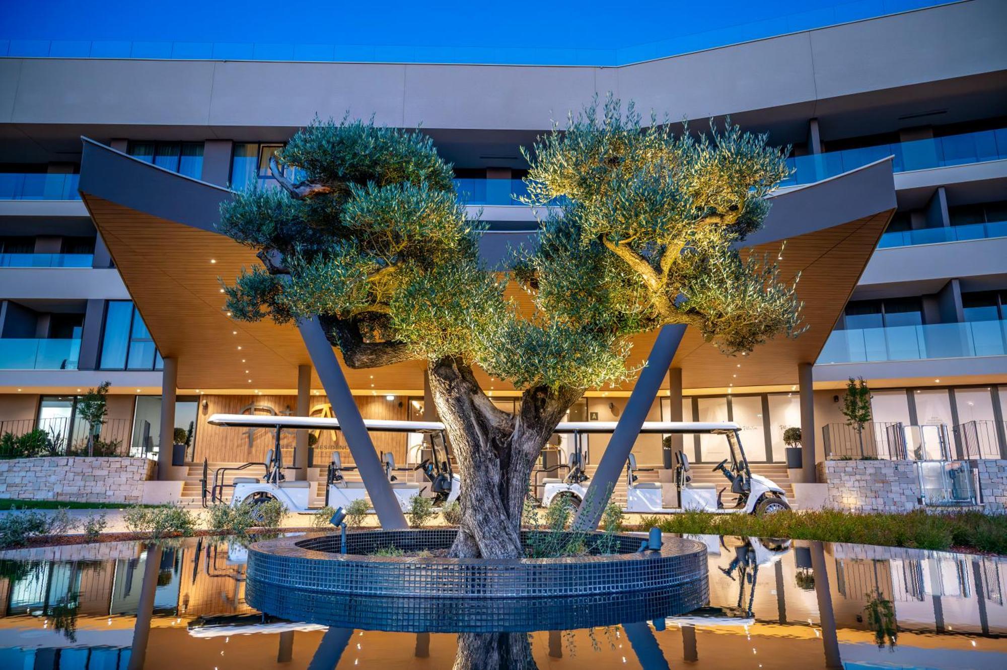 Petram Resort & Residences サヴドリア エクステリア 写真