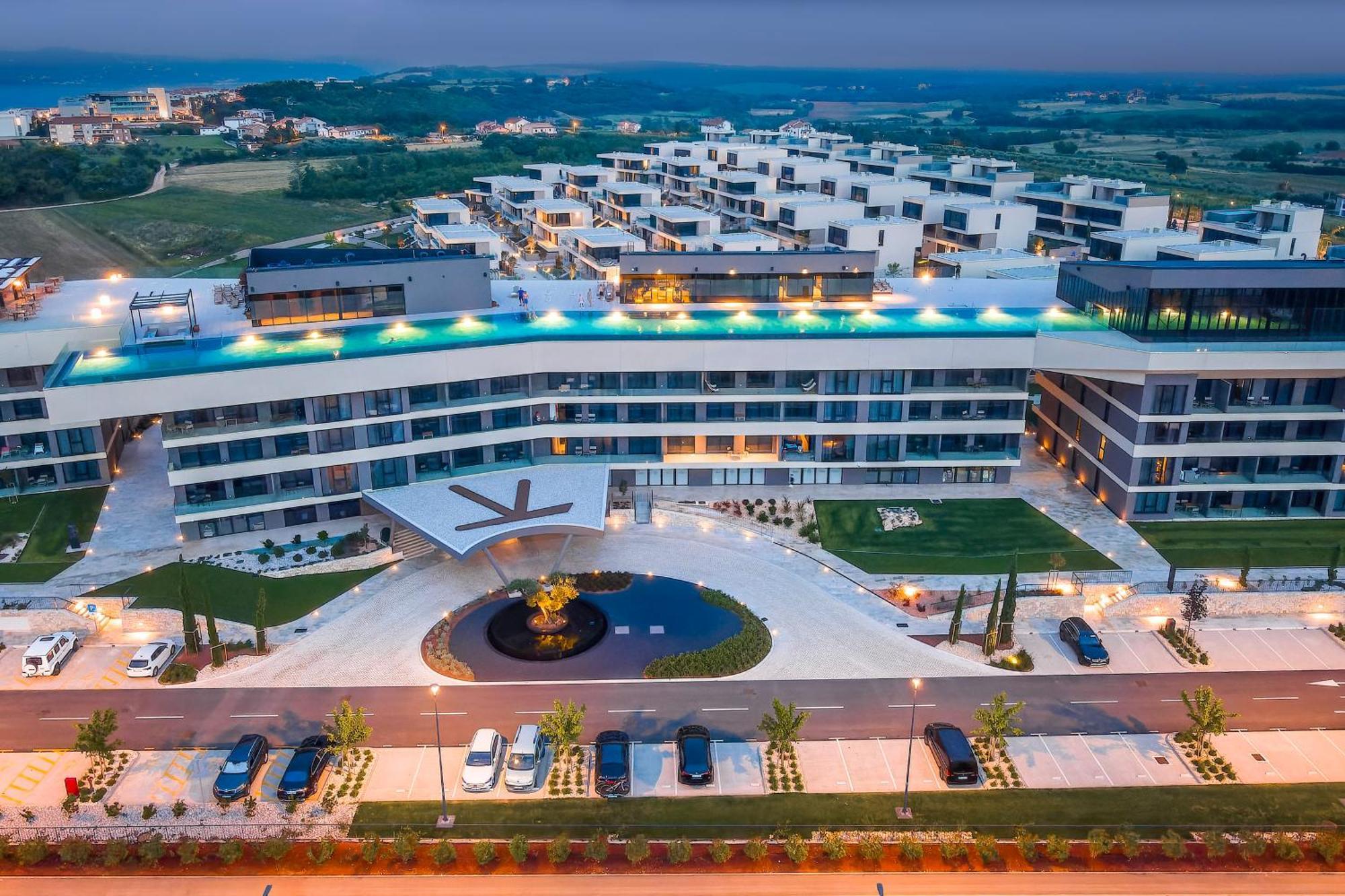 Petram Resort & Residences サヴドリア エクステリア 写真