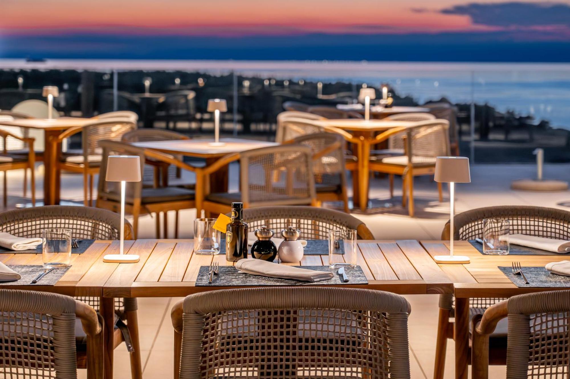 Petram Resort & Residences サヴドリア エクステリア 写真