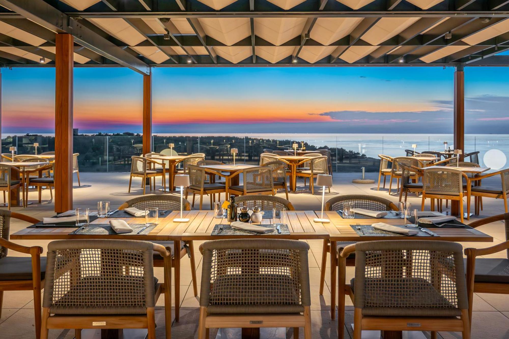 Petram Resort & Residences サヴドリア エクステリア 写真